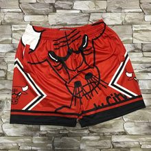 Load image into Gallery viewer, Men&#39;s Bulls Short With Pockets
