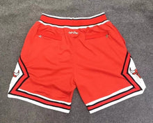 Load image into Gallery viewer, Chicago Bulls Shorts Red Green
